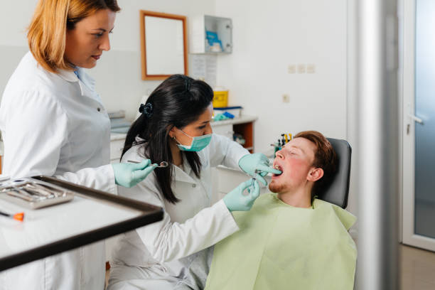 Best Emergency Tooth Extraction in Spencerville, OH